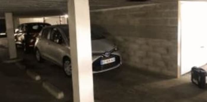 Image 2 sur 2 - Parking/box  ·  Location · Villeurbanne (69100) · 19m²