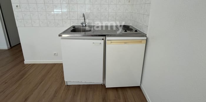 Image 11 sur 12 - Appartement  ·  Location · Dijon (21000) · 1 pièce · 22m²