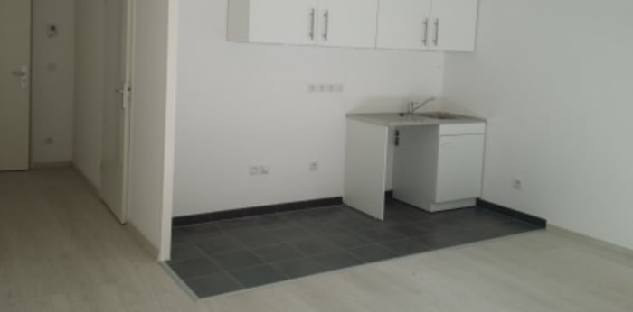 Image 3 sur 6 - Appartement  ·  Location · Ris Orangis (91130) · 2 pièces · 42m²