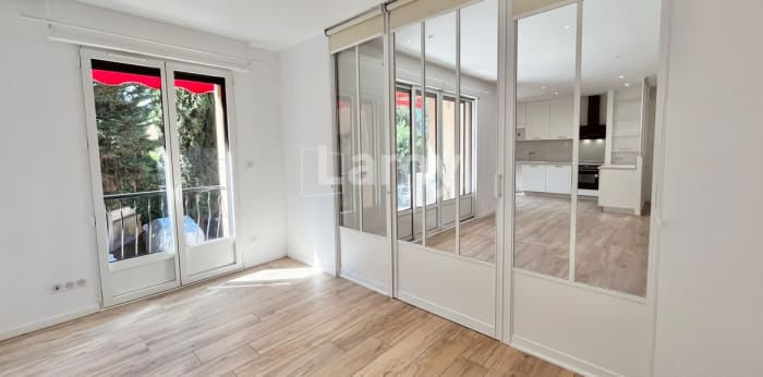 Image 28 sur 29 - Appartement  ·  Location · Aix En Provence (13100) · 4 pièces · 86m²