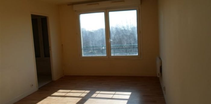 Image 14 sur 14 - Appartement  ·  Location · Le Kremlin Bicetre (94270) · 1 pièce · 34m²