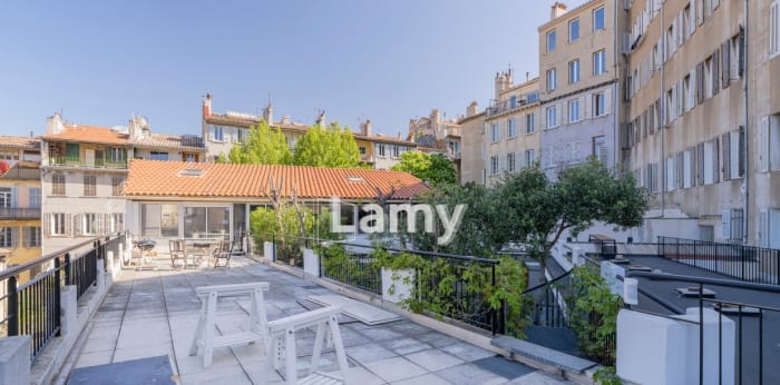 Image 4 sur 15 - Bureaux  ·  Location · Marseille (13001) · 484m²