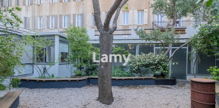 Image 5 sur 15 - Bureaux  ·  Location · Marseille (13001) · 484m²