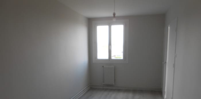 Image 4 sur 6 - Appartement  ·  Location · Beaumont (63110) · 2 pièces · 44m²