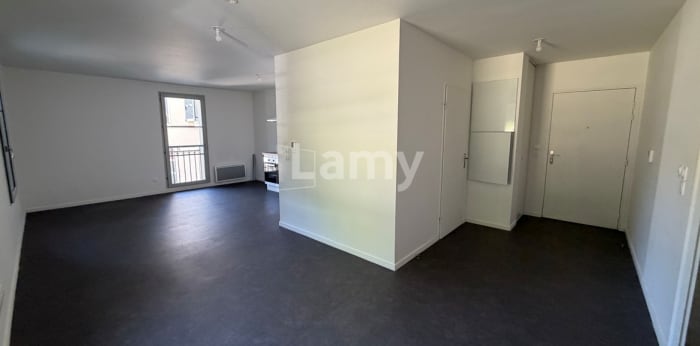 Image 2 sur 13 - Appartement  ·  Location · Orry La Ville (60560) · 2 pièces · 52m²