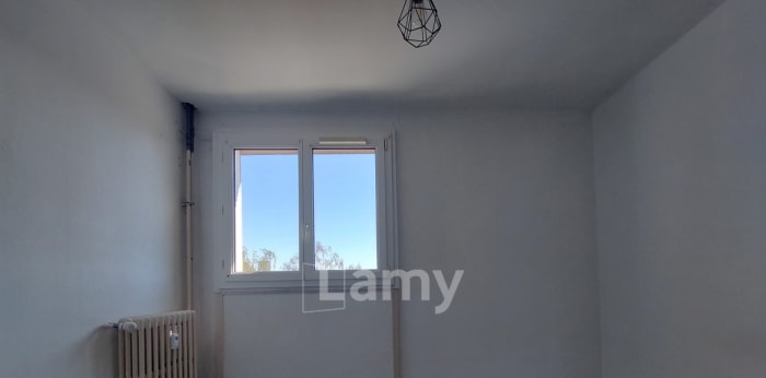 Image 7 sur 11 - Appartement  ·  Location · Limoges (87000) · 3 pièces · 59m²