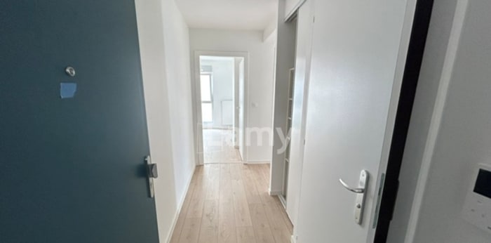Image 3 sur 7 - Appartement  ·  Location · Mulhouse (68200) · 3 pièces · 57m²
