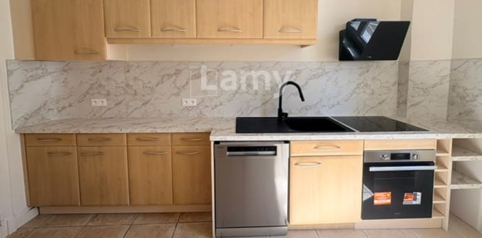 Image 6 sur 20 - Appartement  ·  Location · Besancon (25000) · 4 pièces · 95m²
