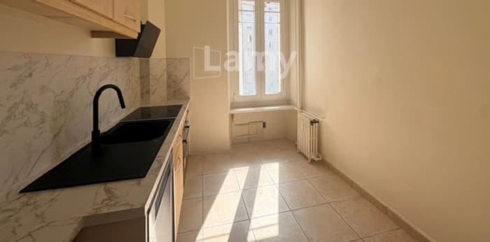 Image 14 sur 20 - Appartement  ·  Location · Besancon (25000) · 4 pièces · 95m²