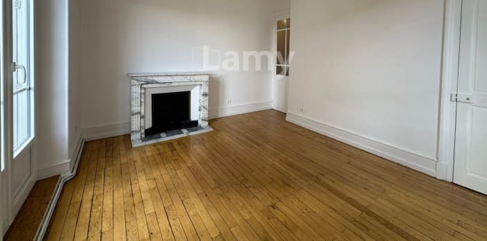 Image 7 sur 8 - Appartement  ·  Location · Grenoble (38100) · 4 pièces · 102m²