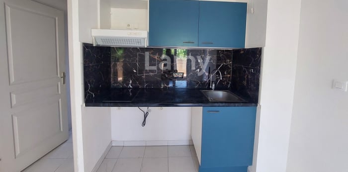 Image 7 sur 12 - Appartement  ·  Location · Vauvert (30600) · 2 pièces · 37m²