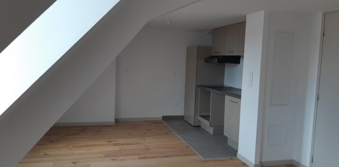Image 5 sur 9 - Appartement  ·  Location · Besancon (25000) · 2 pièces · 34m²