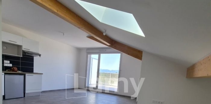 Image 2 sur 7 - Appartement  ·  Location · Massongy (74140) · 2 pièces · 46m²