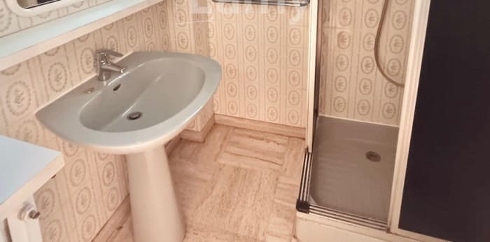 Image 13 sur 14 - Appartement  ·  Location · Aix En Provence (13100) · 4 pièces · 94m²