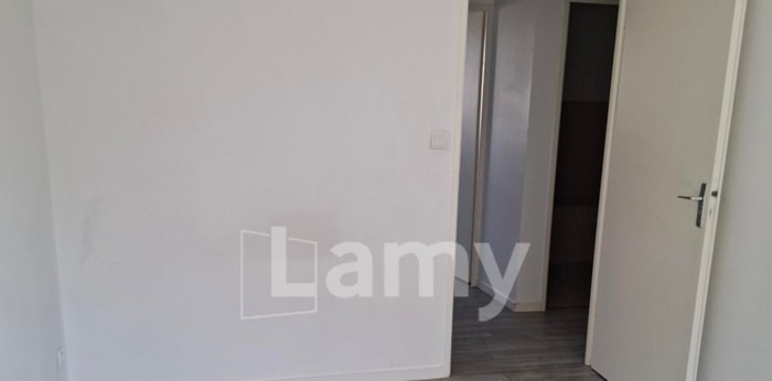 Image 7 sur 11 - Appartement  ·  Location · Nantes (44100) · 3 pièces · 70m²