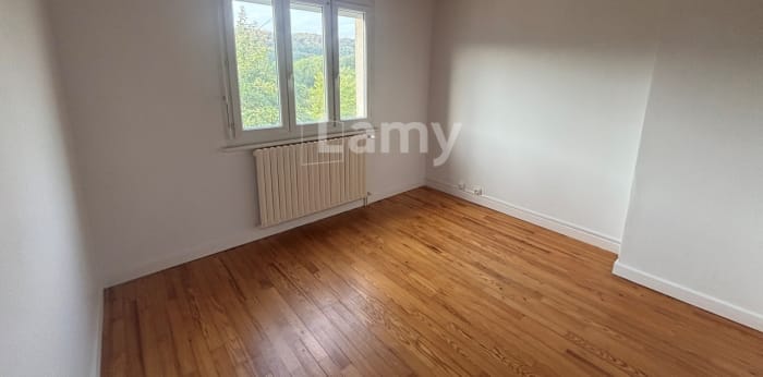 Image 13 sur 30 - Maison/villa  ·  Location · Marchaux Chaudefontaine (25640) · 3 pièces · 97m²