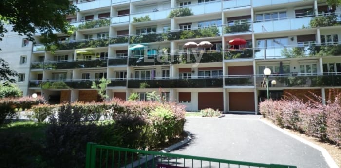 Image 2 sur 7 - Appartement  ·  Location · St Max (54130) · 4 pièces · 83m²