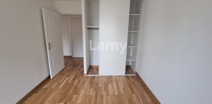 Image 6 sur 7 - Appartement  ·  Location · Vannes (56000) · 3 pièces · 68m²