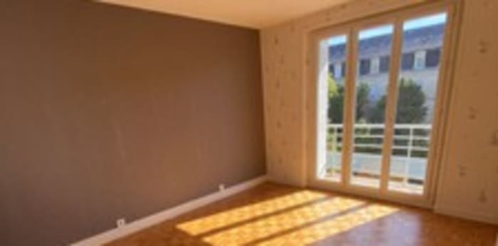 Image 6 sur 12 - Appartement  ·  Location · Dijon (21000) · 4 pièces · 109m²