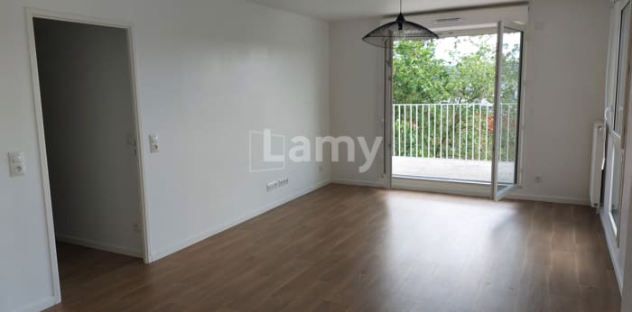Image 1 sur 12 - Appartement  ·  Location · Carrieres Sous Poissy (78955) · 4 pièces · 72m²