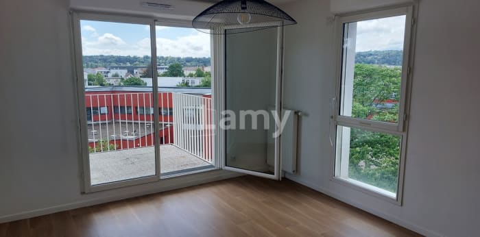 Image 12 sur 12 - Appartement  ·  Location · Carrieres Sous Poissy (78955) · 4 pièces · 72m²