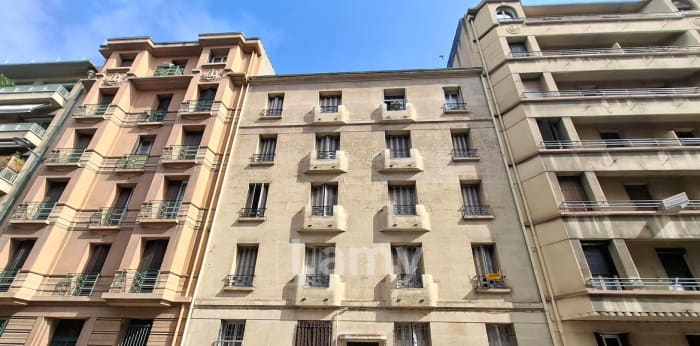 Image 2 sur 11 - Appartement  ·  Location · Marseille (13004) · 3 pièces · 70m²