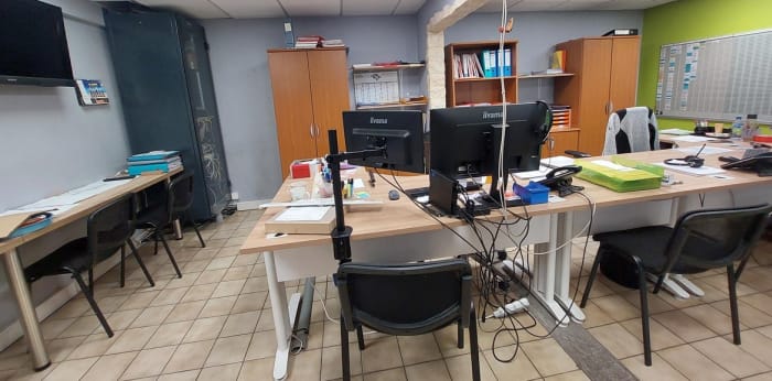 Image 16 sur 20 - Local  ·  Location · Grenoble (38100) · 406m²