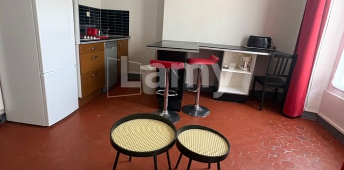 Image 2 sur 7 - Appartement  ·  Location · Avignon (84000) · 2 pièces · 33m²