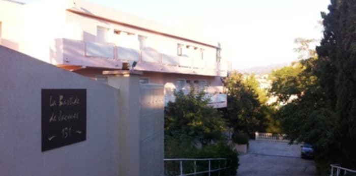 Image 3 sur 8 - Appartement  ·  Location · Marseille (13013) · 2 pièces · 45m²