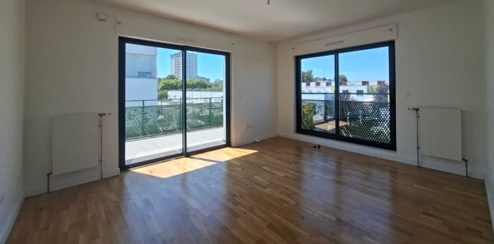 Image 7 sur 9 - Appartement  ·  Location · Reims (51100) · 2 pièces · 56m²