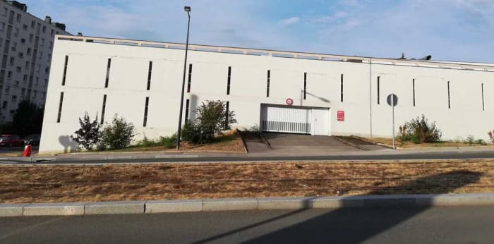 Image 3 sur 5 - Parking/box  ·  Location · Besancon (25000) · 10m²