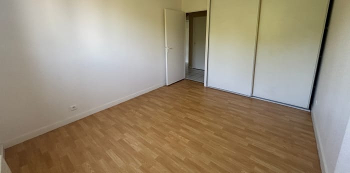 Image 8 sur 13 - Appartement  ·  Location · Dijon (21000) · 2 pièces · 49m²
