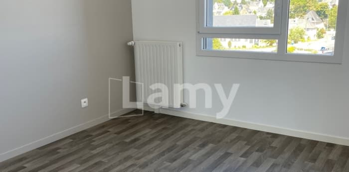 Image 7 sur 8 - Appartement  ·  Location · St Malo (35400) · 4 pièces · 91m²