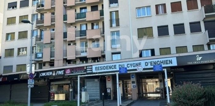 Image 3 sur 3 - Parking/box  ·  Location · Epinay Sur Seine (93800) · 13m²