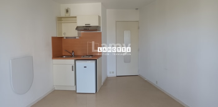 Image 2 sur 5 - Appartement  ·  Location · Rennes (35200) · 1 pièce · 24m²