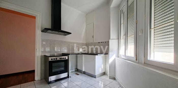 Image 3 sur 7 - Appartement  ·  Location · Montbeliard (25200) · 4 pièces · 98m²