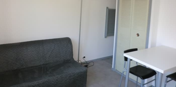 Image 10 sur 17 - Appartement  ·  Location · Aix En Provence (13090) · 1 pièce · 15m²