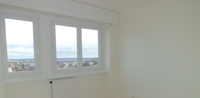 Image 3 sur 9 - Appartement  ·  Location · Talant (21240) · 5 pièces · 97m²