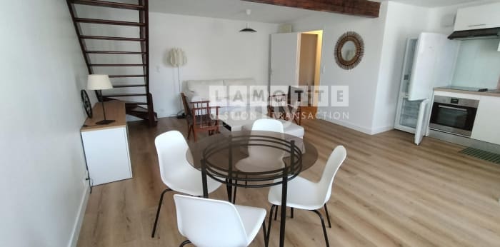 Image 1 sur 6 - Appartement  ·  Location · Rennes (35000) · 2 pièces · 53m²