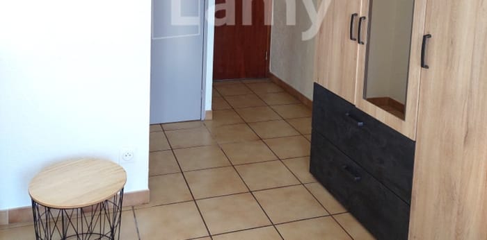 Image 2 sur 18 - Appartement  ·  Location · Digne Les Bains (04000) · 1 pièce · 26m²