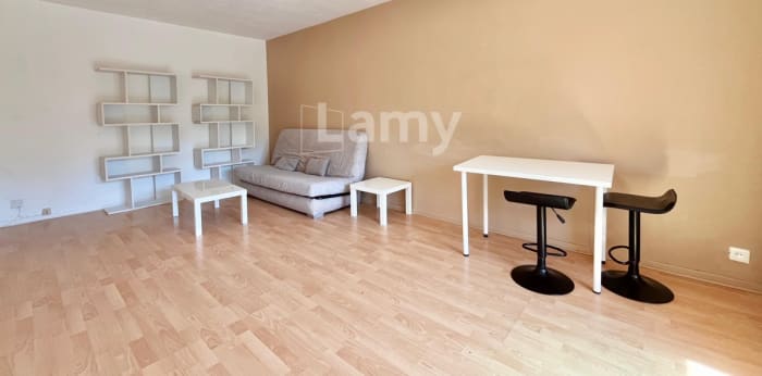 Image 8 sur 15 - Appartement  ·  Location · Aix En Provence (13100) · 1 pièce · 30m²