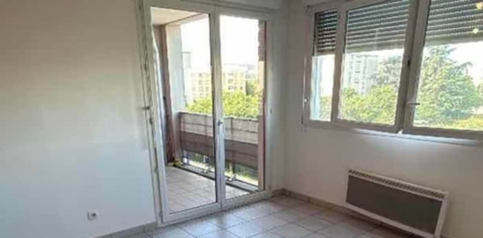 Image 3 sur 8 - Appartement  ·  Location · Venissieux (69200) · 3 pièces · 64m²