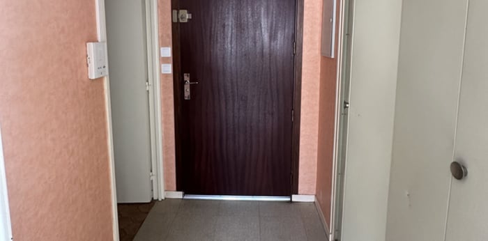 Image 4 sur 6 - Appartement  ·  Location · Lons Le Saunier (39000) · 29m²