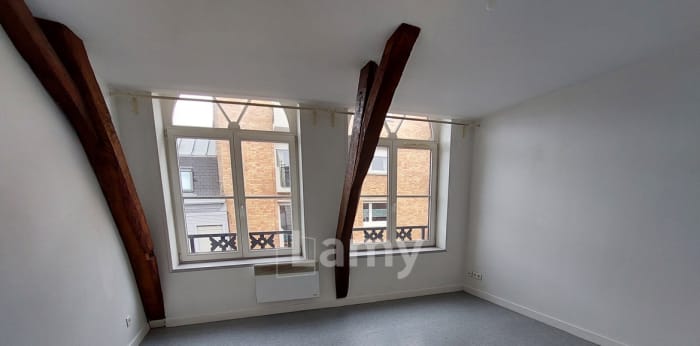 Image 1 sur 6 - Appartement  ·  Location · Tourcoing (59200) · 2 pièces · 48m²