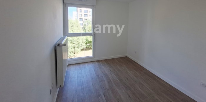Image 3 sur 8 - Appartement  ·  Location · Lingolsheim (67380) · 3 pièces · 62m²