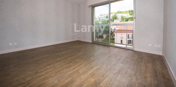 Image 1 sur 4 - Appartement  ·  Location · Meulan En Yvelines (78250) · 1 pièce · 23m²