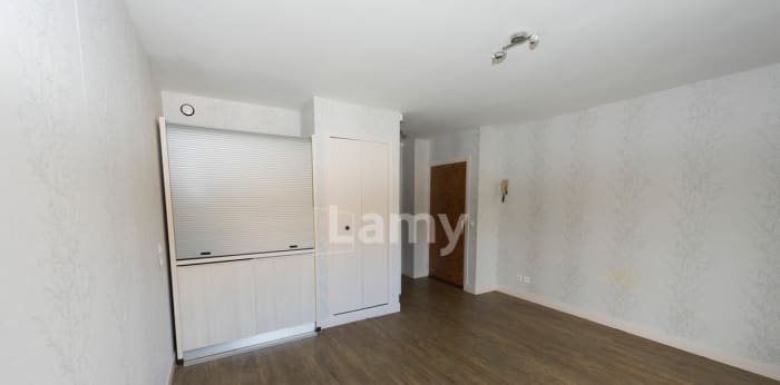 Image 4 sur 5 - Appartement  ·  Location · Meulan En Yvelines (78250) · 1 pièce · 23m²