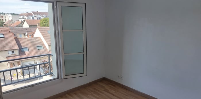 Image 5 sur 6 - Appartement  ·  Location · Poissy (78300) · 2 pièces · 38m²