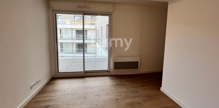 Image 4 sur 4 - Appartement  ·  Location · St Malo (35400) · 2 pièces · 46m²