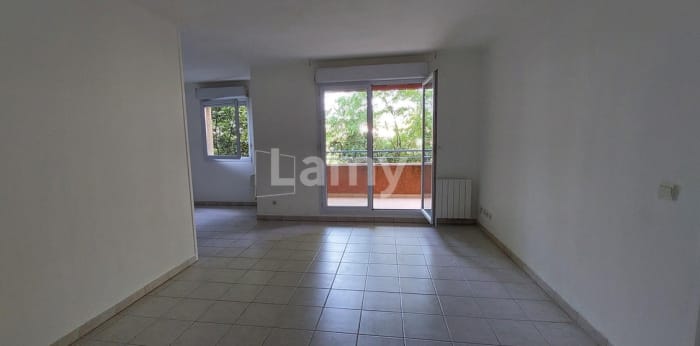 Image 1 sur 8 - Appartement  ·  Location · Ales (30100) · 2 pièces · 48m²